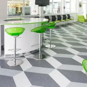 2000 PUR tiles – in situ