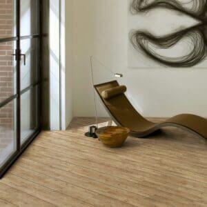 polyflor-expona-commercial-blond-country-plank- in situ